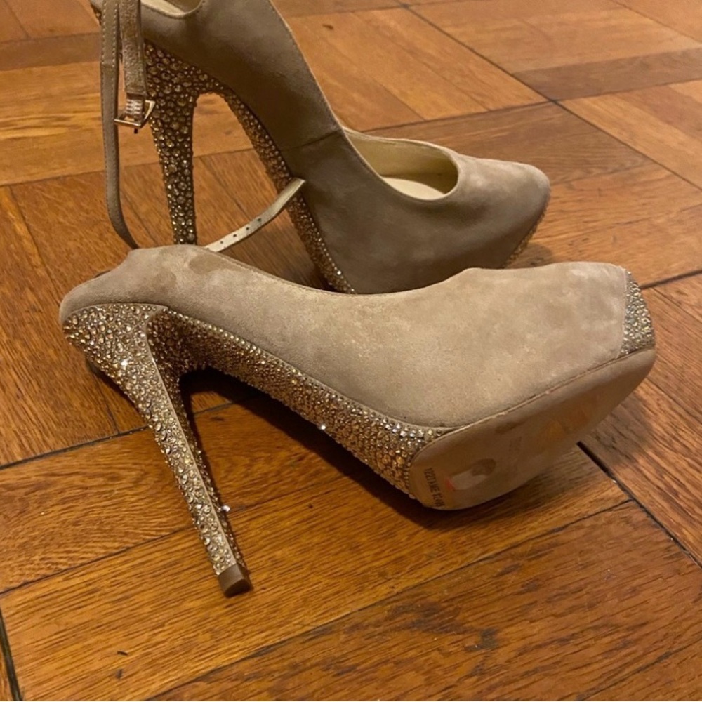 New Jimmy Choo crystallized heels size 38.5